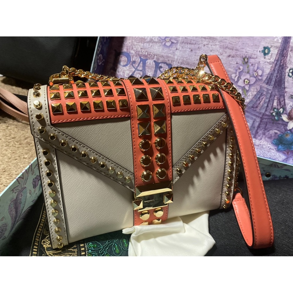 Beautiful/brand new MK bag
